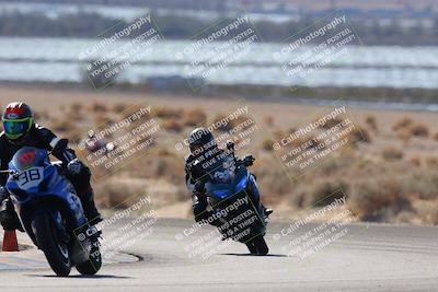 media/Dec-18-2022-SoCal Trackdays (Sun) [[8099a50955]]/Turn 7 Backside (1125am)/